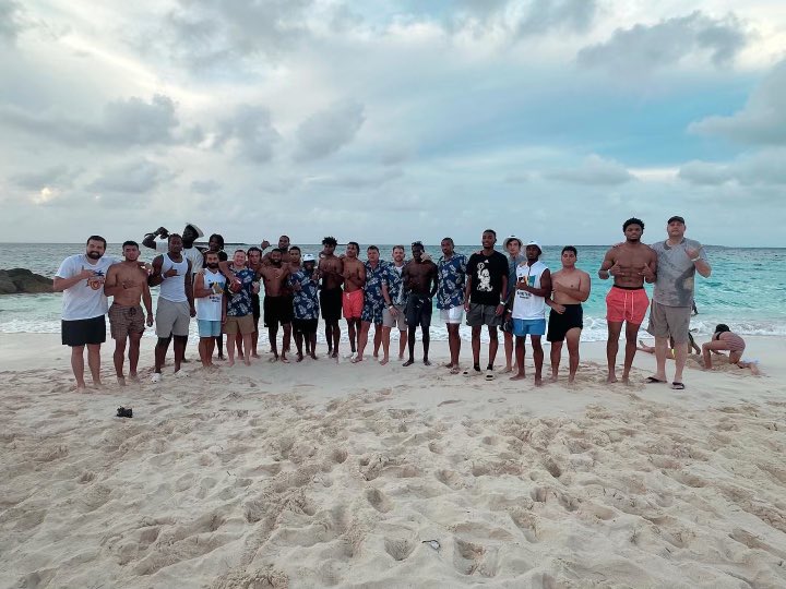 UTEPMBB's tweet photo. What an unforgettable journey! 🌴✨ From the first touchdown in paradise to epic games and amazing adventures, our trip to The Bahamas was nothing short of incredible.
#UTEPInTheBahamas #1033 https://t.co/DQ7Q7Y6uer