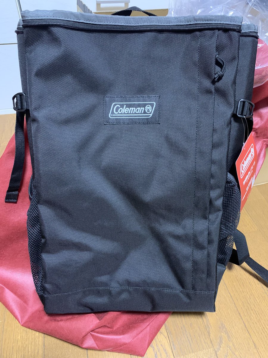Soratosports81's tweet photo. 誕生日プレゼント第2弾🎁🎈
届きました✨ありがとうございます😊
このでかいリュックに夢と希望詰めまくります🏓🙋♂️
#誕生日
#8月1日
#仕事から練習行くからたくさん入るリュック
#45L
#これ一つで旅行も行けそう
#軽井沢ビールセット
#Coleman https://t.co/L022b6CxPt