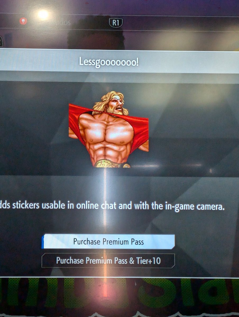 BrokenWolf_17's tweet photo. Umm @maximilian_ you want to tell us something about this physique you're apparently hiding? #YoVideoGames https://t.co/I03757EpCH