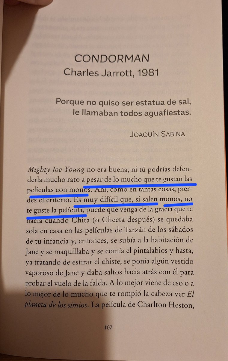 javierandelen's tweet image. Dos imágenes (bueno, un vídeo y una imagen) se entienden siempre mejor juntas. #CineConCosas #Monos También esto es del @todopoderosos  #TPLandis Vol.1. @ArturoGCampos, siempre de frente🐒🐒