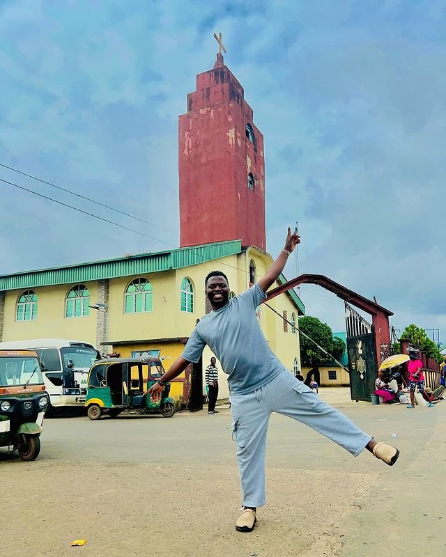 Manueldpoet's tweet photo. 32/36 (Abia State) 04 states to go!

Area 1 Congratulations Nigeria 

#withGodallthingsarepossible
#project36in36
#proverbs3:6
#Saved2save
#manuelthetraveller https://t.co/Er4pjd1GmO