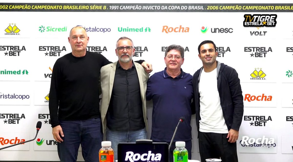 Estes homens, senhores... Estes homens serão os responsáveis por levar o Criciúma Esporte Clube a disputar novamente uma Copa Libertadores da América.

Quem viver verá!