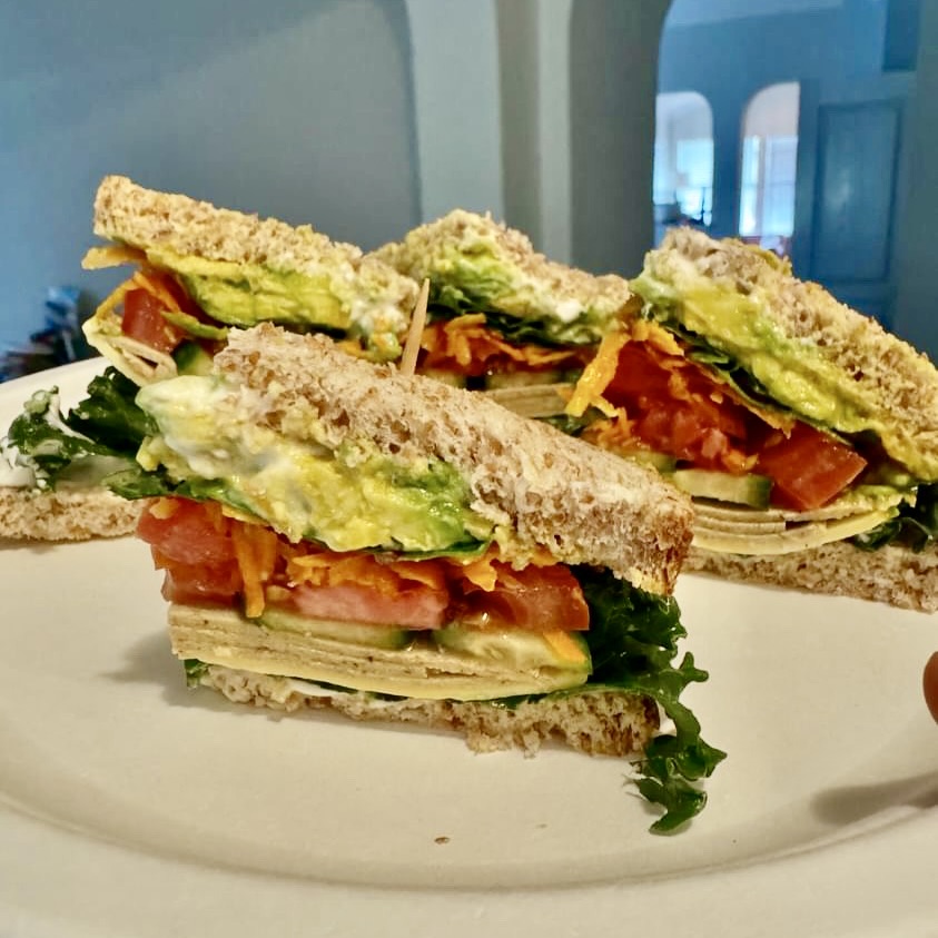 UnrealDeli's tweet photo. No recalls interrupting our summertime deli game. Unreal Deli is here to save the day—and your taste buds.
📸@vegan_ron_swanson
#UnrealDeli #MakeItUnreal #Turkey #VeganTurkey #VeganTurkey
#PlantBasedTurkey #PlantBased #DeliMeat #VeganDeli #Vegan #Recall https://t.co/Uyoeprlvym