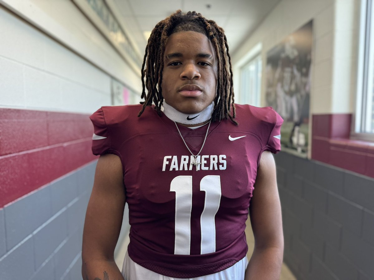 Jason Howell (@jason_howell) on Twitter photo Lewisville (TX) 2025 defenders Sean Oliver and Rhyan Sewell bring the heat off the edge and keep opposing offenses off balance with constant pressure
<a href="/SeanOliver33/">Sean Oliver ⭐️</a> | <a href="/rhyan_sewell06/">Rhyan Sewell</a> | <a href="/LHSFball/">Lewisville Football</a> | <a href="/modle1112/">Michael Odle</a> | <a href="/CoachStuJohnson/">Stu Johnson</a> Lewisville (TX) 2025 defenders Sean Oliver and Rhyan Sewell bring the heat off the edge and keep opposing offenses off balance with constant pressure
<a href="/SeanOliver33/">Sean Oliver ⭐️</a> | <a href="/rhyan_sewell06/">Rhyan Sewell</a> | <a href="/LHSFball/">Lewisville Football</a> | <a href="/modle1112/">Michael Odle</a> | <a href="/CoachStuJohnson/">Stu Johnson</a>