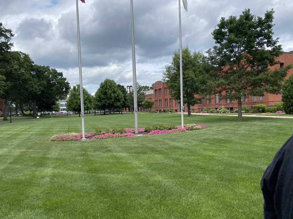 Thank you <a href="/_SCFootball/">Springfield Football</a>, had a great time at Alden St. competing and having fun. Learned a lot about the history of the team and the school. And had a great tour of campus. <a href="/Mike_Cerasuolo/">Mike Cerasuolo</a> <a href="/CoachJDiRenzo/">Jacob DiRenzo</a> <a href="/CoachStraley/">Owen Straley</a> <a href="/Coach_Keene/">Nicolas Keene</a> <a href="/BoniCoach/">Tank Boni</a>