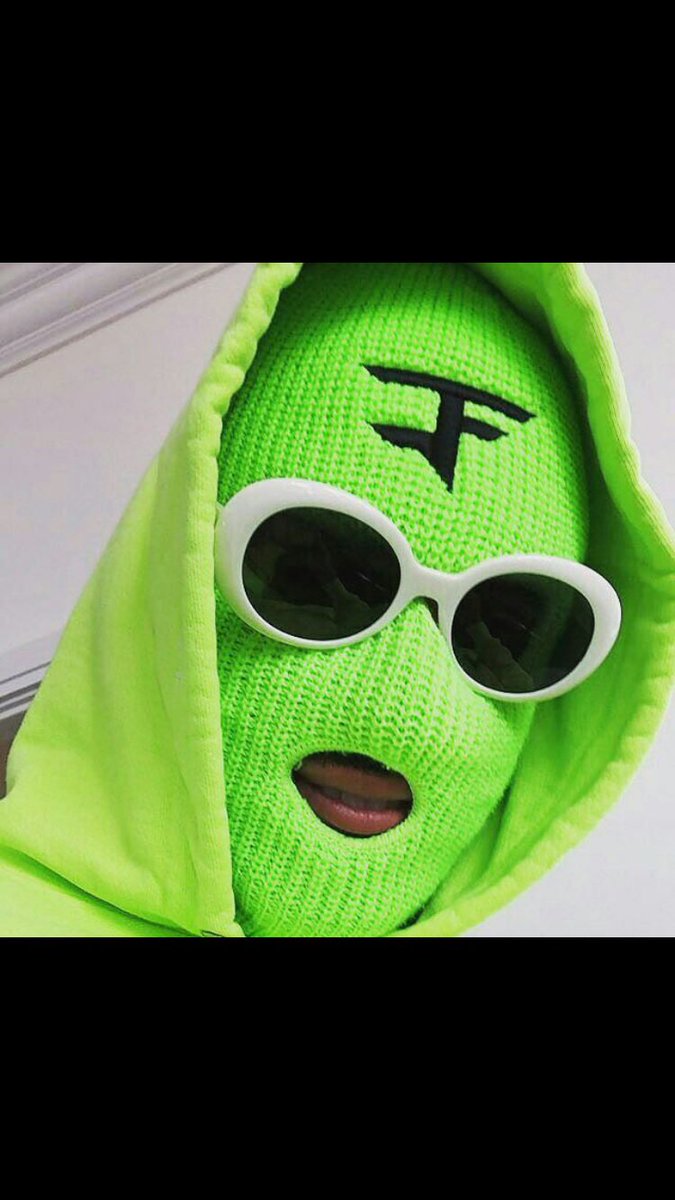 duragactivitty's tweet photo. #DripGang  I’ve had this photo saved since lockdown. real ones remember https://t.co/YOIWR74lqt