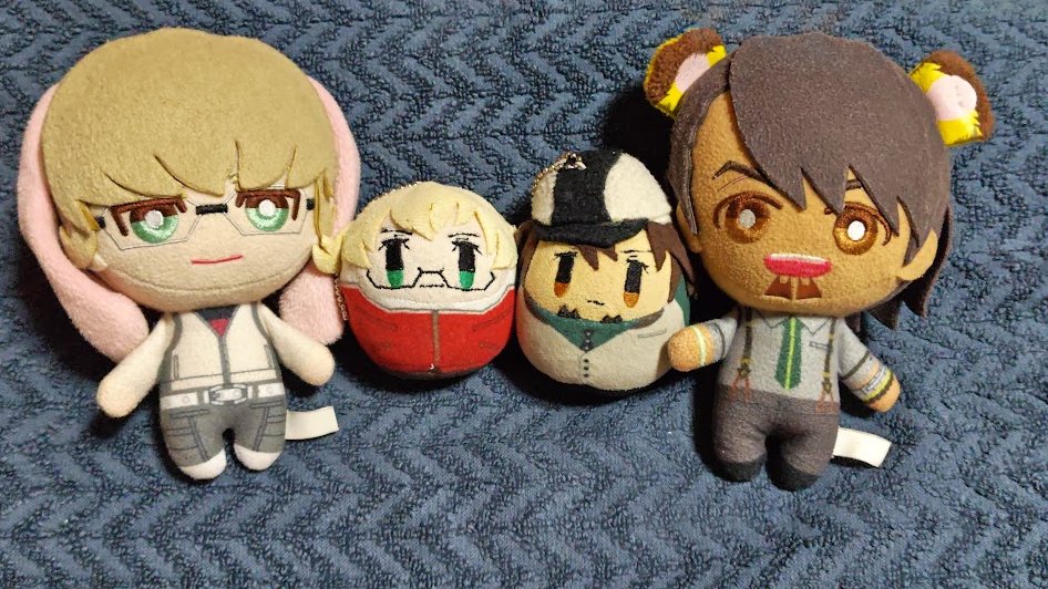 こちらでもお久し振りです！！
実は手術のため、今日から一週間ほど入院します。
まだアカウント移行ができませんので、入院中は<a href="/matsu_063_2nd/">マツ</a>から呟きます。
入院は今日寅の日、手術は卯の日で平田さんのお誕生日、退院予定日は虎徹さんの誕生日(笑)なので頑張って来ます‼️💪💖✨