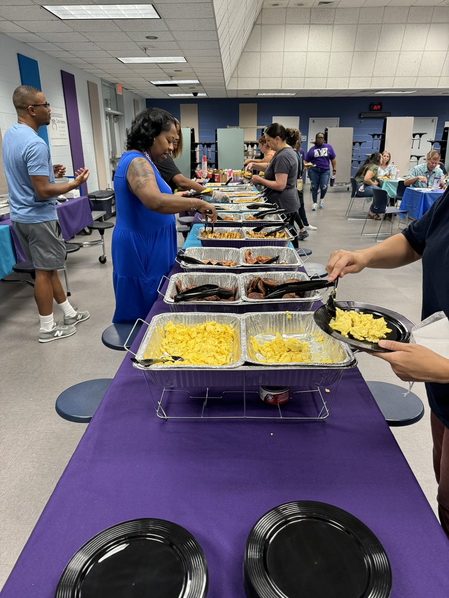 Amy Limerick tweet media