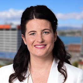 RESIGN! You bumbling incompetent fool!
#ResignNicolaWillis