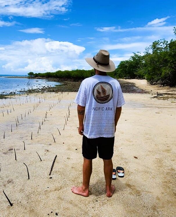 Pacific_Ark's tweet photo. 🌴☀️ Discover Fiji's Beaches with Pacific Ark! 🌺🏝️

Ever dreamt of walking on powdery white sands with the sound of gentle waves? That's Fiji! 🌊✨

Join us at Pacific Ark and let’s make every journey an adventure! 🌍🚀

#PacificArk #Fiji #BeachParadise #TravelDiaries 🌐✈️ https://t.co/WhekUjFYLZ