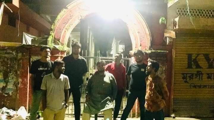 S_Ash_07's tweet photo. ‼️Here is the proof that Hindus are safe in Bangladesh ‼️
A thread : https://t.co/q3aGDs9MEI
