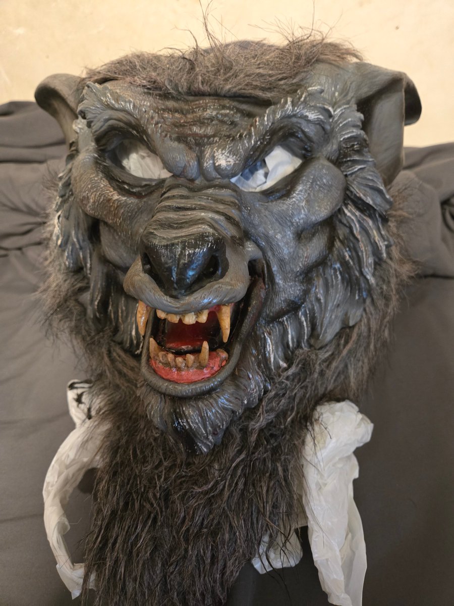 roninmercllc's tweet photo. GF: Why did you dig out a 20-year-old Halloween mask?
Me: No reason...no reason at all...
GF: I would have just bought you a new one.
Me: This one has personality and history.
GF: Fine, just don't do anything weird. And keep it out of the bedroom.
#midnightfalls #Werewolf https://t.co/xNgv4pPcpx