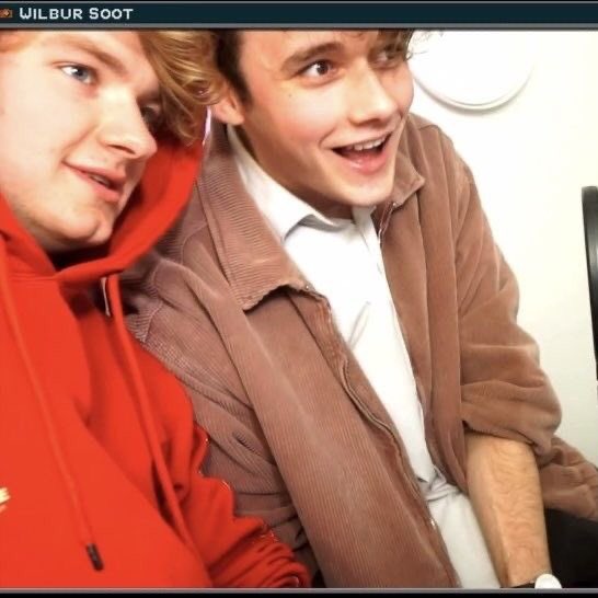 night0darling's tweet photo. Don’t EVER leave alone in a room with these two cause I’m coming out pregnant https://t.co/deBzHKVRcL