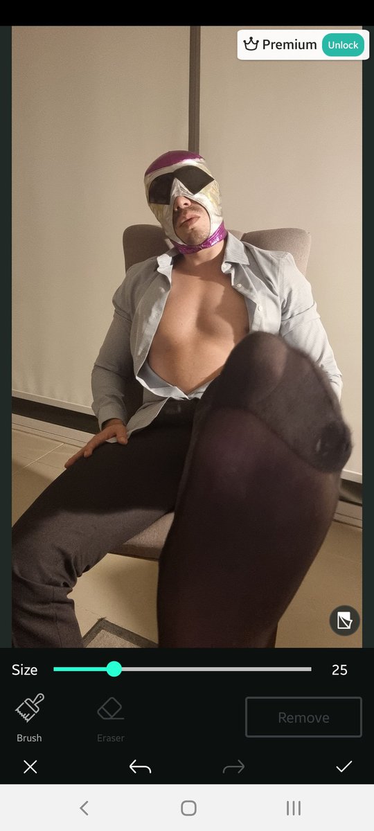 guy_sheer's tweet photo. Días de lluvia #sheersocks #office #gayman #gaysheers https://t.co/miKmu0nST8