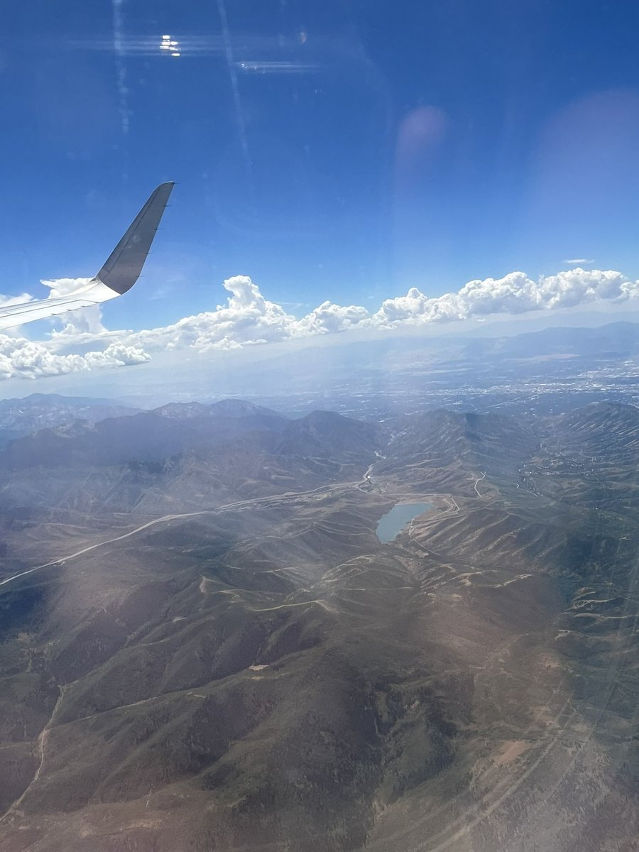 RakenduJR's tweet image. It was wonderful to present at ASPC 2024!🫀
Got to catch up with some friends and met several stars ⭐️in the field!
Can’t wait for next year!

#ASPC2024 #CVPrevention #CardioTwitter 

@ASPCardio @AnumSaeedMD @DrMichaelShapir @DrMarthaGulati @NidhihpatelMD @CarlosVergaraMD