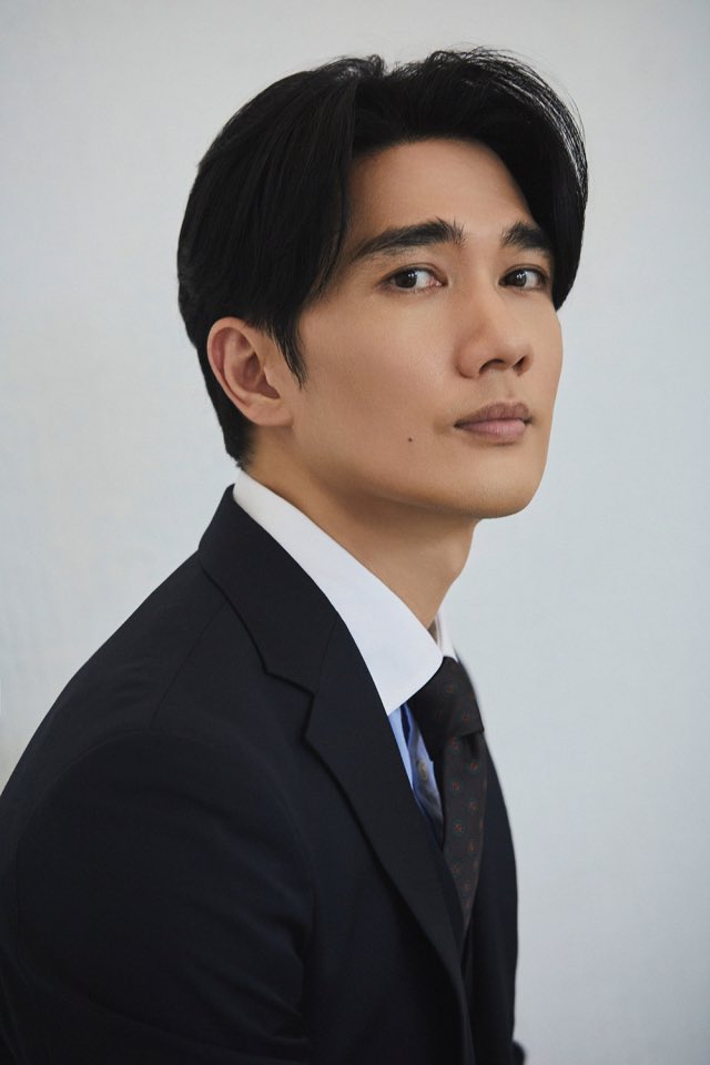 #uhmtaegoo #엄태구 choose ur fighter:

cutie                              vs.                             hotie