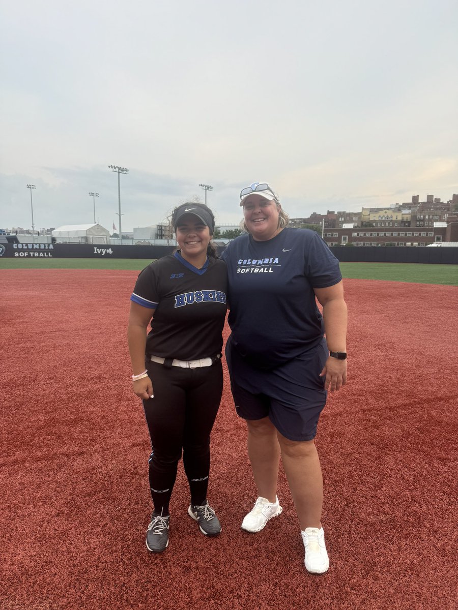I had such a great time with <a href="/CULionsSoftball/">Columbia Softball</a>. I learned so much about the program and cannot wait to come back!! <a href="/JenTeague24/">Coach Teague (she/her)</a> <a href="/Coach_AndreaB/">Andrea Bombace</a> <a href="/EStateHuskies/">Empire State Huskies</a>