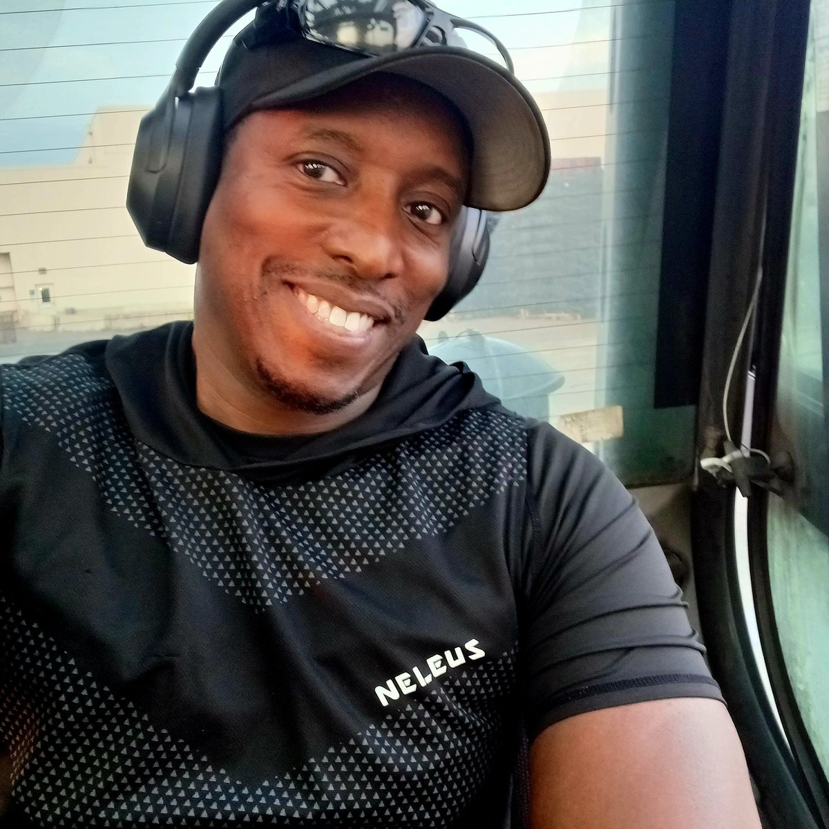 GilesKey's tweet image. #Hawaii #goals 
#FitnessJourney