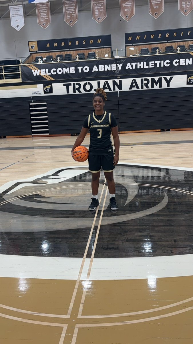 Great time with <a href="/all_iDo_isWYNN/">Coach Maya Wynn</a> and <a href="/Coach_JB_/">Jonathon Barbaree</a> at <a href="/AUTrojansWBB/">Anderson Women’s Basketball</a> for the elite camp on Saturday. I’m so grateful for the opportunity! Thank you for having me!