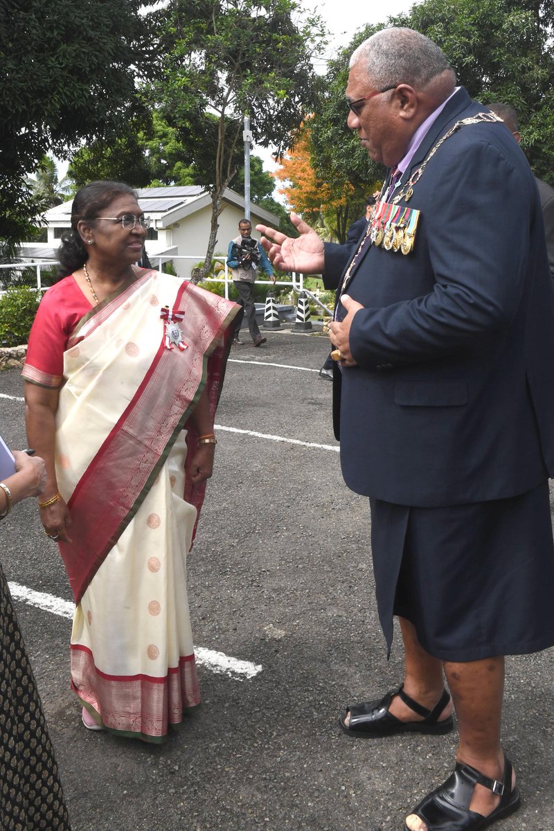 President Droupadi Murmu was warmly received by President Ratu Wiliame Maivalili Katonivere of Fiji at State House, Suva. The two leaders discussed ways to further deepen the India-Fiji relationship.  
At State House, President Droupadi Murmu also witnessed the progress of the