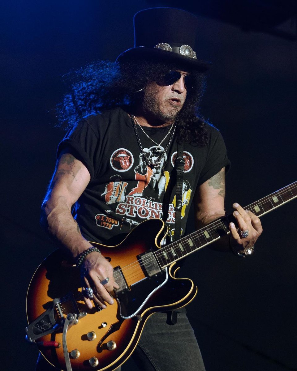 SlashArmy_ARG's tweet photo. ⚡ Slash's Blues Ball en New York, NY 🇺🇸 | 04/08/24

📸: Chloé Dugourd Photography

• • •

#slash @slash #slashbluesball #therooftopatpier17 #pier17 #serpentfestival https://t.co/F0ctIFTEfF