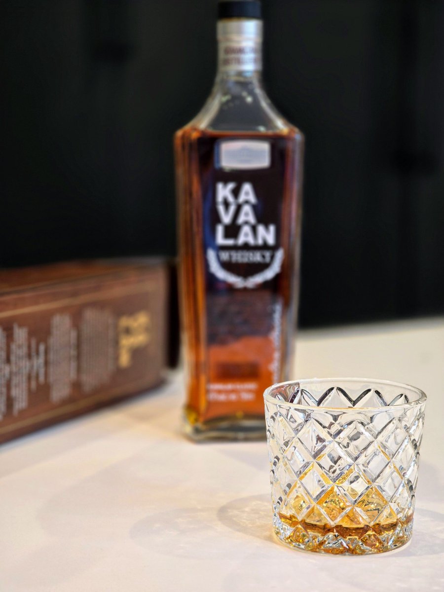 BottleBrief's tweet photo. New Post: Kavalan Classic Single Malt Whisky: A Balanced Experience – Whiskey Review https://t.co/fRCG6VbGi0 https://t.co/mLwIZdE6e9