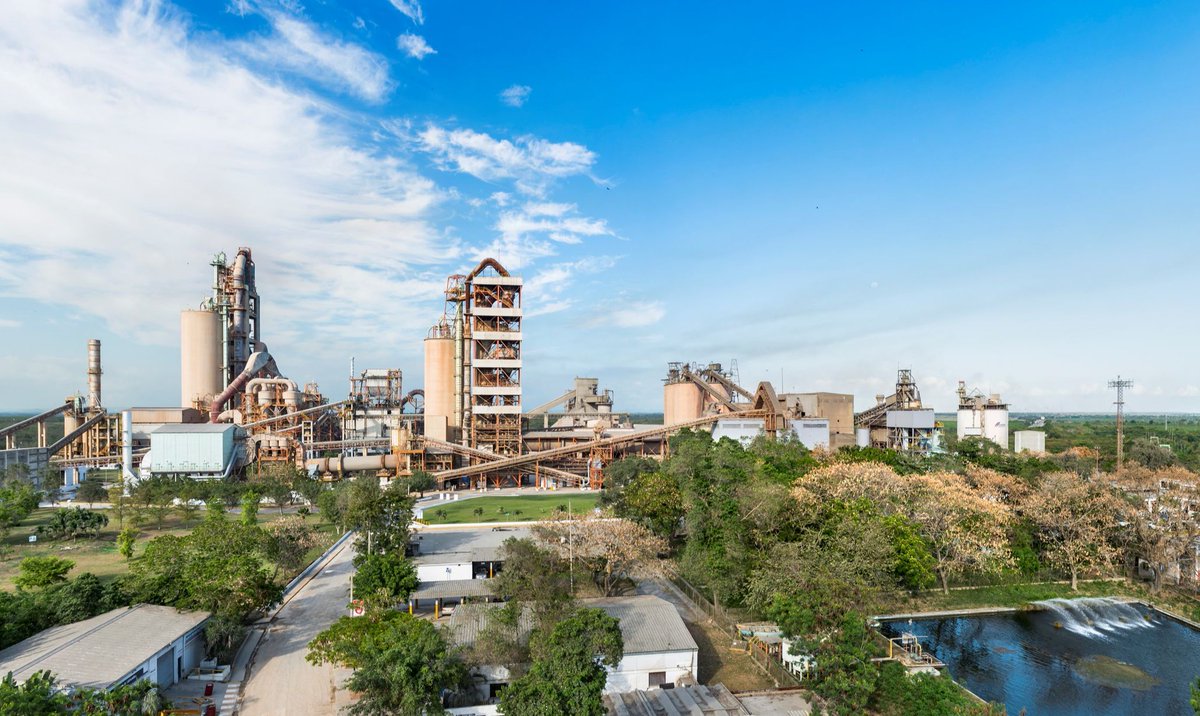 PublinewsGT's tweet image. LÍDER REGIONAL l 🏛️🏢🌲🌳 Cementos Progreso se expandirá a República Dominicana y Haití
La empresa firmó un acuerdo con Cemex para consolidarse como líder regional de la industria de cemento y materiales para la construcción. #CementosProgreso ⬇️⬇️⬇️
publinews.gt/business/2024/…