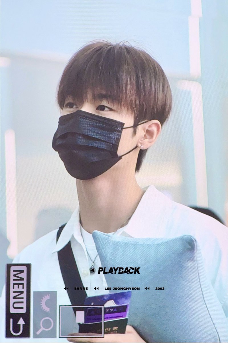 playback2002's tweet photo. 240806

🛫👋🏻

#이정현 #LEEJEONGHYEON 
#이븐 #EVNNE https://t.co/BOOGZRd2oG