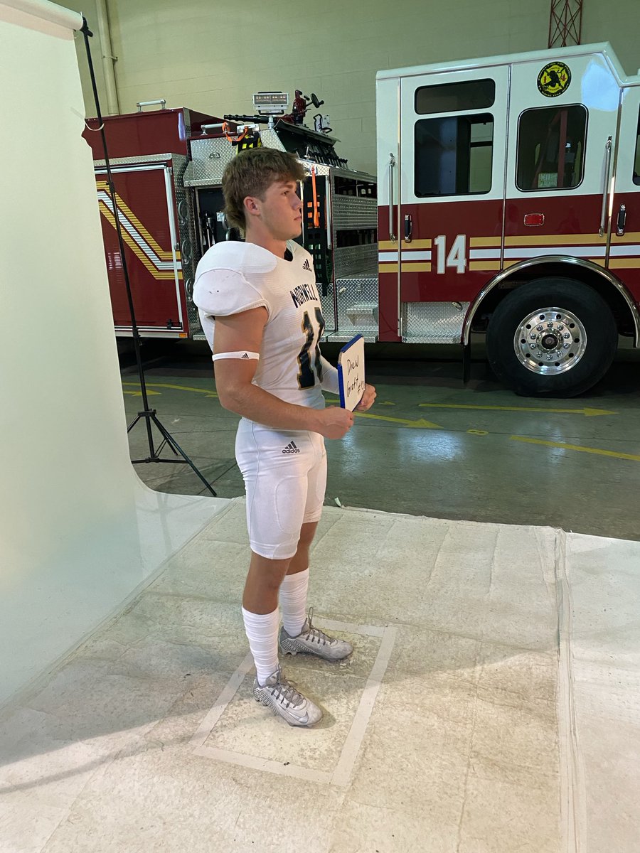 SidelineSwami1's tweet photo. ⁦@Footbal1Norwell⁩ has a small but mighty senior class. Rebuilding still? Underestimate at your own peril. https://t.co/x8ZjX4KuKm