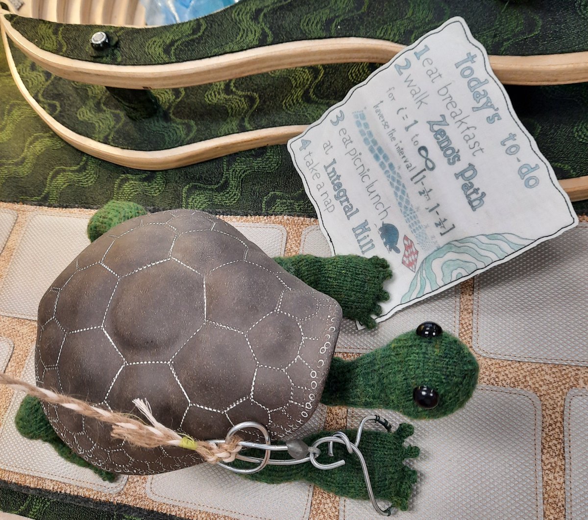 Some of my fellow Mathemalchemists and I (mathemalchemy.org) will be featured tomorrow (8/6) in @momath1's virtual "Meet a Mathematician" event (6:30 pm EDT, 3:30 pm PDT).  Thanks for inviting us to join you, <a href="/IDaubechies/">Ingrid Daubechies</a>!

momath.org/meet-a-mathema…