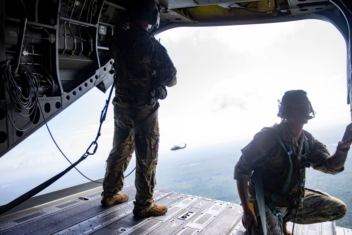 National Guard tweet media