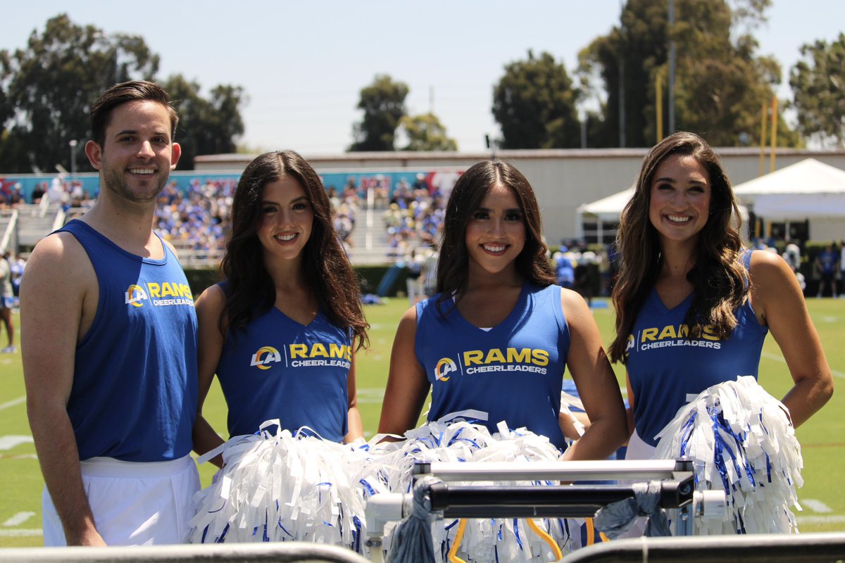 roblespan's tweet image. #RamsCamp2024 Aug. 3rd #SeanMcVay @kdemoff @LARamsCheer