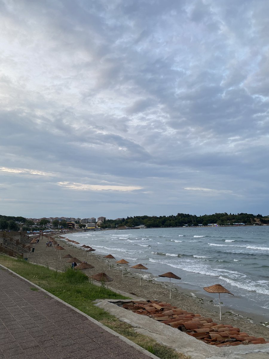 RemsKyi's tweet photo. Bugün, parçalı bulutluyum 🌥️ #günaydın #gelibolu https://t.co/pC70DFF02i