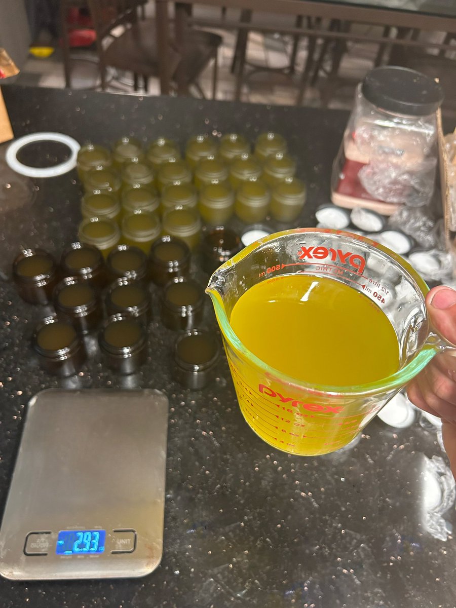 AloeTallow's tweet image. From farm to face sounds kinda salesy but this journey has truly been a labor of love. 

A week ago, I picked up raw tallow straight from the source. After 7 days of meticulous rendering and purifying, it's finally ready. 

Every jar is crafted with care for you guys. Excited for…