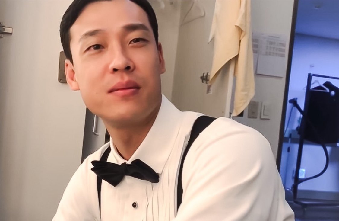 시홍 tweet media