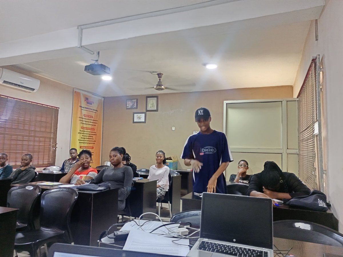 TeenPreneur Academy tweet media