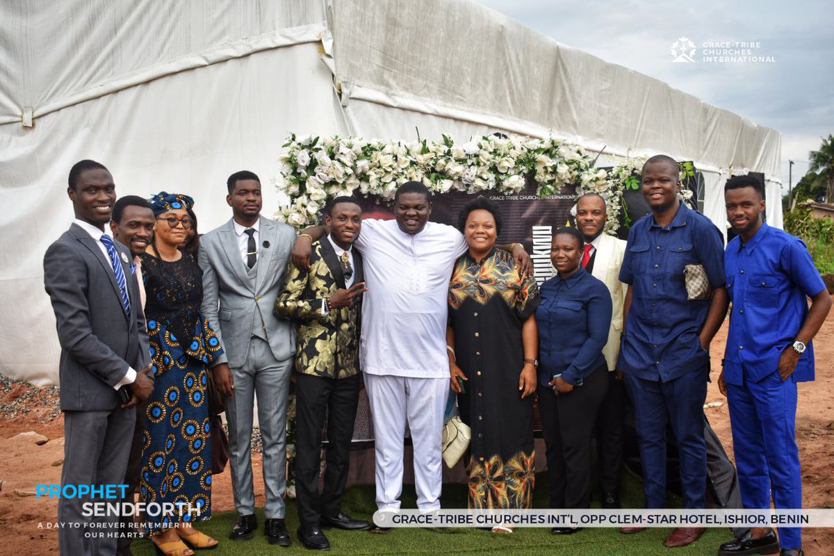 therealtvd01's tweet image. I want to use this opportunity to thank every one person that showed up, supported in one way or the other for my ministry send-forth. 

A big THANK YOU !

It&apos;s unto more Missions, and building more local communities of Believers. 

#gracetribe #sendforth #august4th #thebigyear