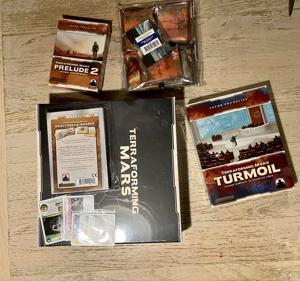 ksagarin's tweet photo. Super excited about the Terraforming Mars Kickstarter! https://t.co/BHTDmovnAW