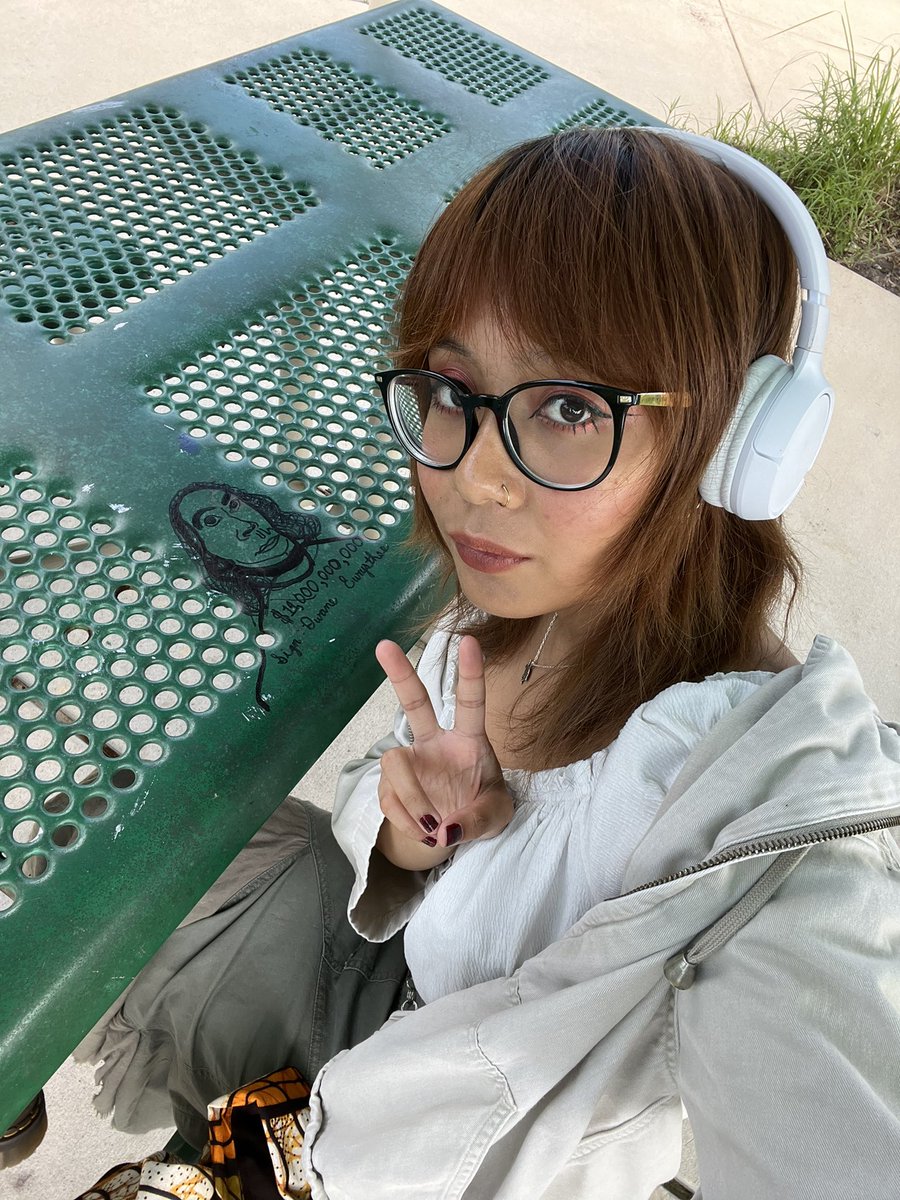 creaturetime's tweet image. 