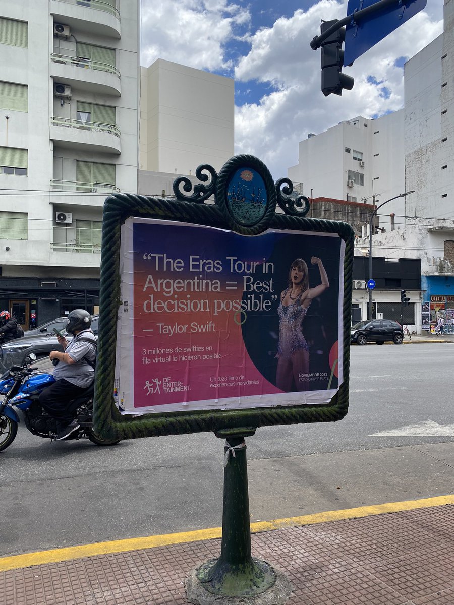 guiltyasori's tweet photo. yo solo quiero volver a cuando argentina era feliz porque taylor swift había pisado el país https://t.co/xR7BLR14Kt