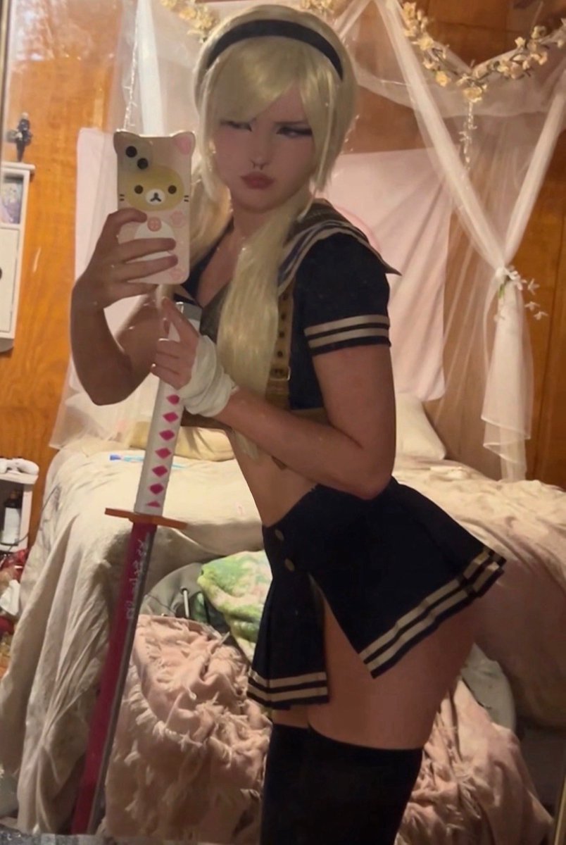 ChobitzX0's tweet photo. I need 2 b spoiled….. too pretty to b broke ahahha..ha..haha..🤣🤣🤣 ..😢 https://t.co/LxpofWcg77