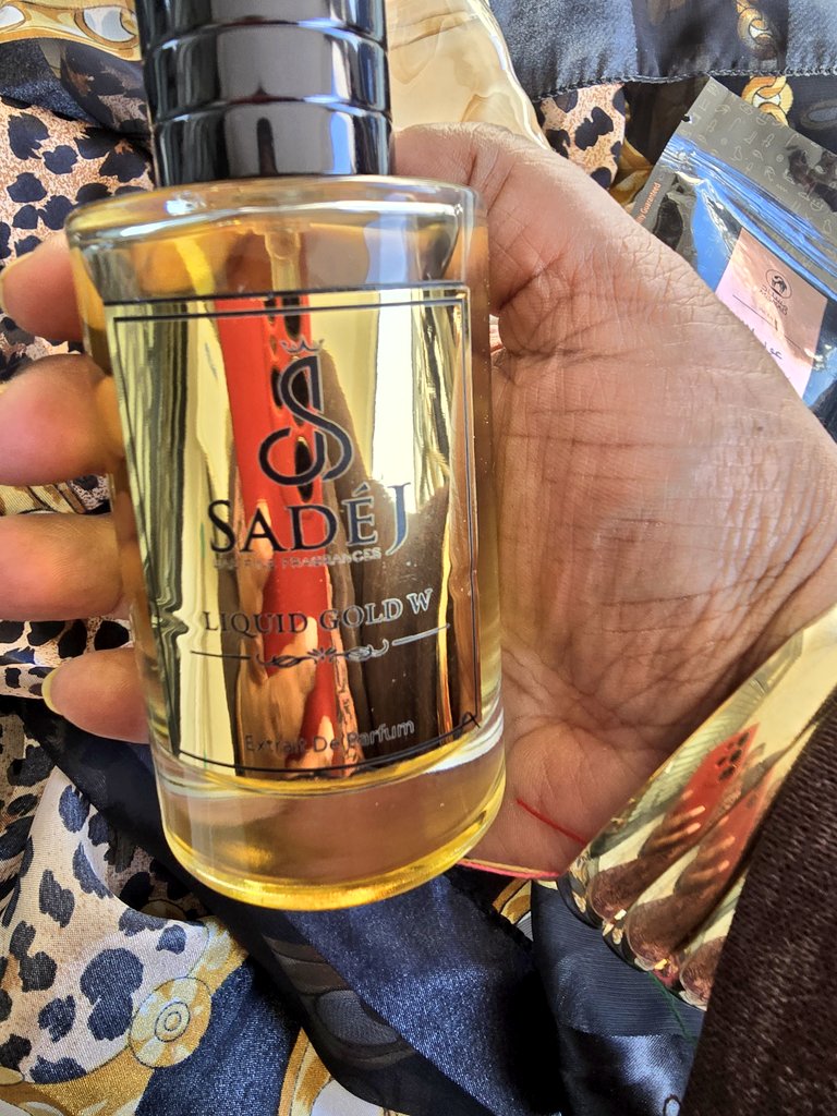 SpiceGoddess143's tweet photo. Such a stunning #PRDROP madly in love with Arab perfumes ! https://t.co/xI5luzd8HA