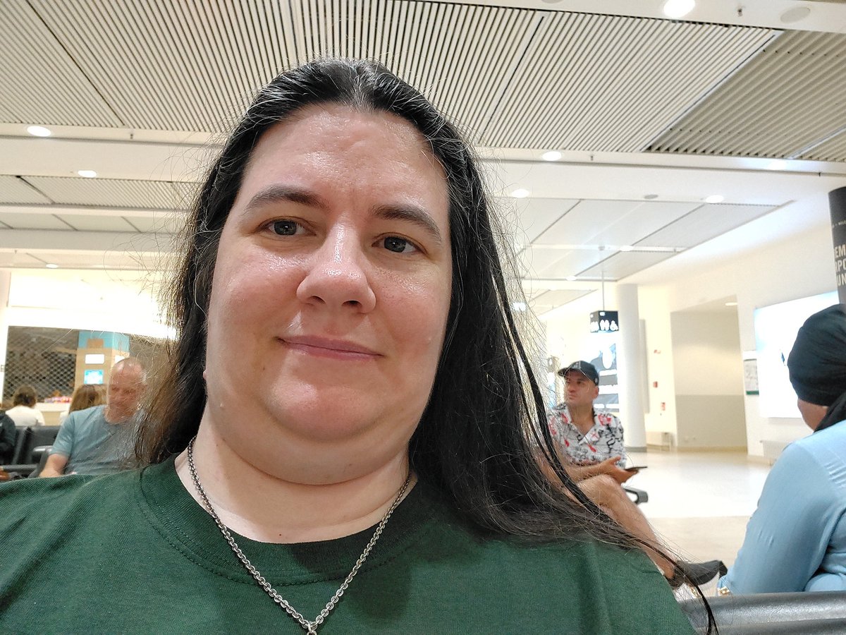 Cora Buhlert tweet media