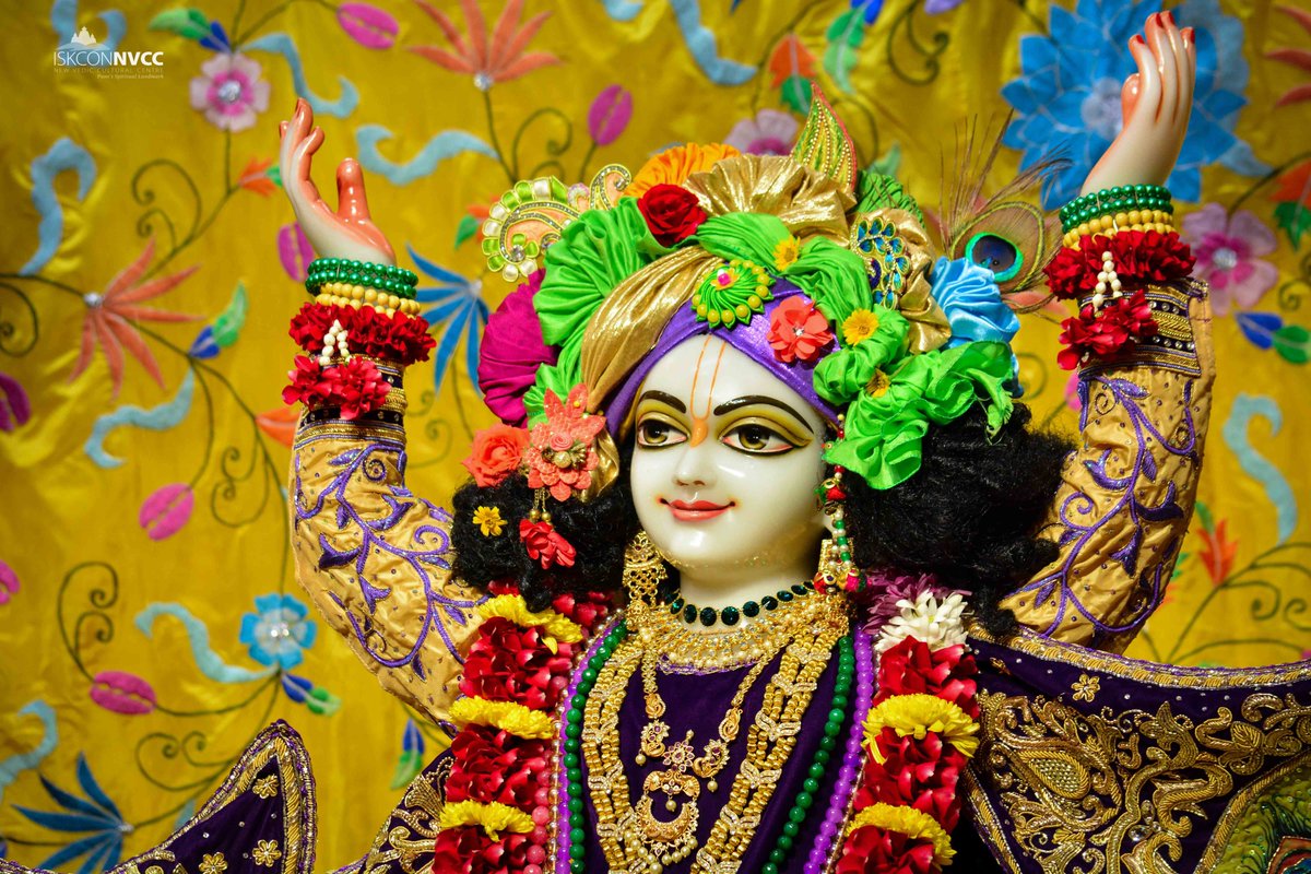 ISKCONPune's tweet photo. 🙏🏽Today's Darshan 📿 🗓06-0-2024🙏
🌷Sri Sri Gaur Nitai🌷
🚩@ISKCONNVCCPune🚩
.
.
#ISKCONNVCCPune #ISKCONNVCC #ISKCONPune
#ISKCON #ISKCON #6thaugust #6thaugust2024 #Tuesday
#kirtan #Harekrishna #Krishna #Kirtan #Krishna
#Harinaamsankirtan #Radheshyamdas
#Radhe #Radha https://t.co/mfJPfV0UlN