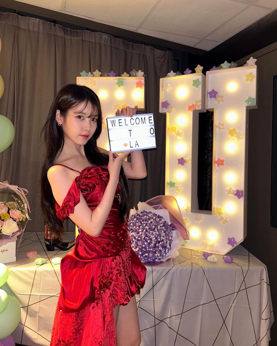 나의 셀러브리티들🌹
관객으로 모실 수 있어 영광이었어요
헐콘 in LA💛💖