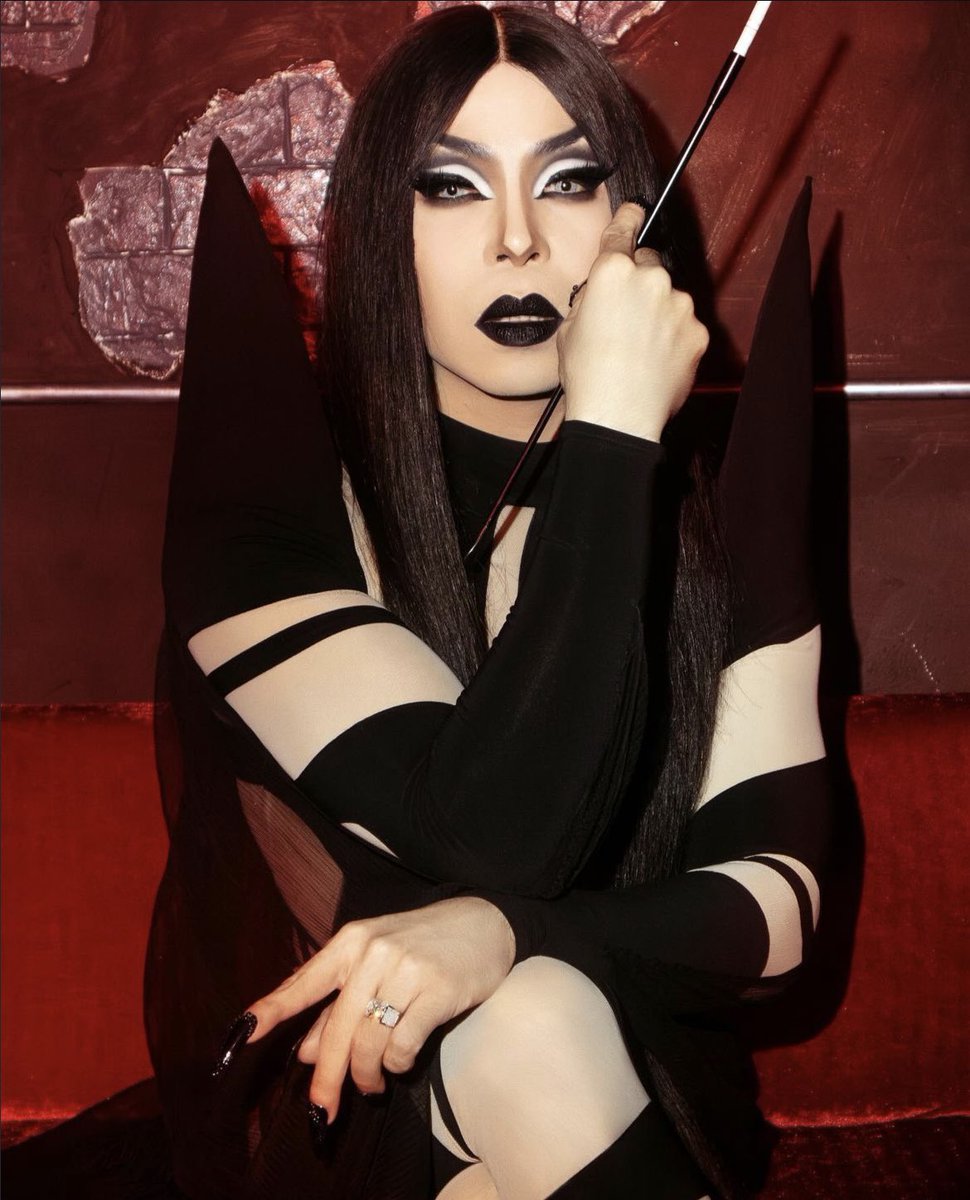 Drag Crave tweet media