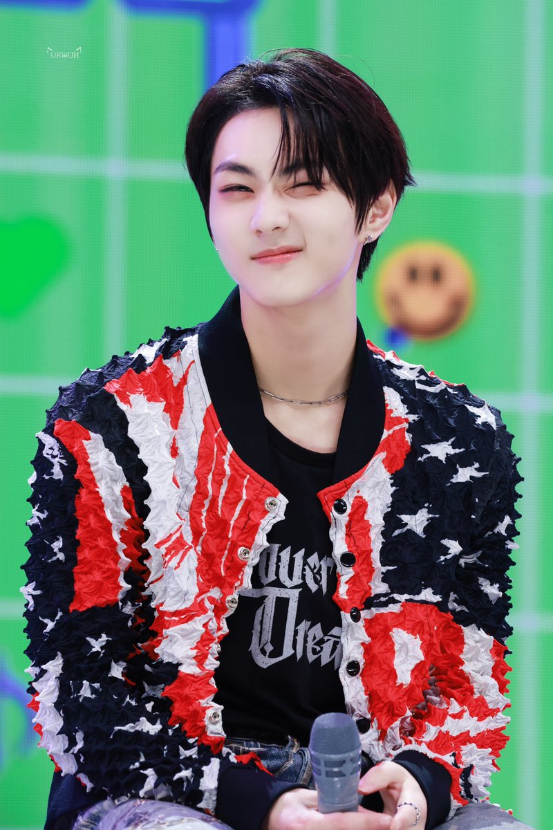 240806 더쇼 미팬

ミ

#JUNGWON #ENHYPEN 
#ジョンウォン #정원