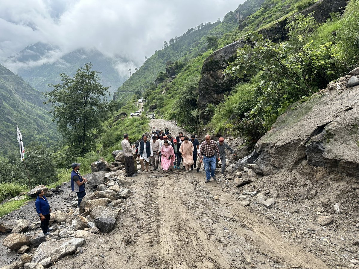 KanganaTeam's tweet photo. Today visiting flood hit areas in Himachal Pradesh. We are so vulnerable before this vast universe…. Oh goddess earth, mother of life be kind to us … https://t.co/tJQmgFLXfx