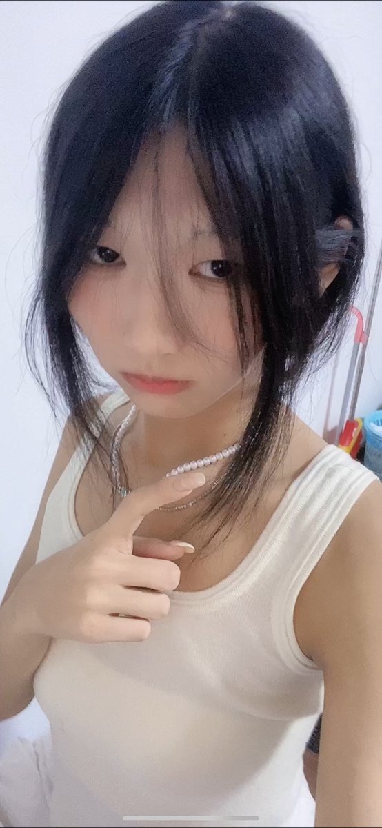 IDmiaoo's tweet photo. 感觉自己这几天又吃胖了好多… https://t.co/V0vXWJYF41