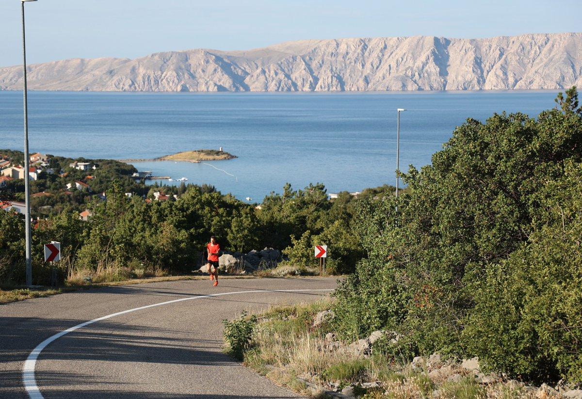 Daniel Hubmann tweet media